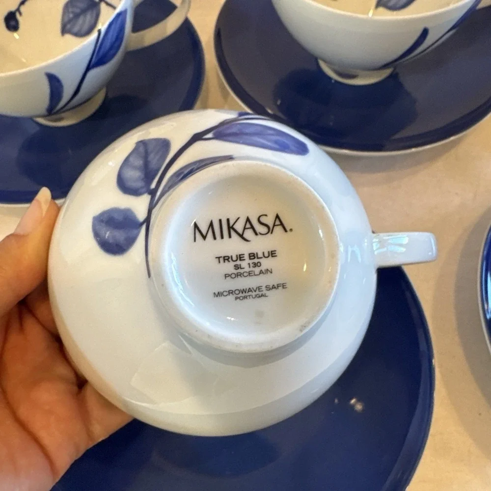 Set Of 5 Mikasa True Blue SL130 Coffee / Tea Cup & Saucer 10 Ou Cobalt Leaf